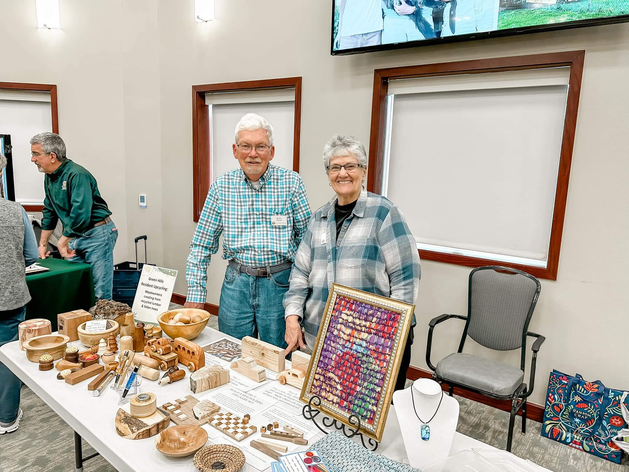 seniors at a craft show