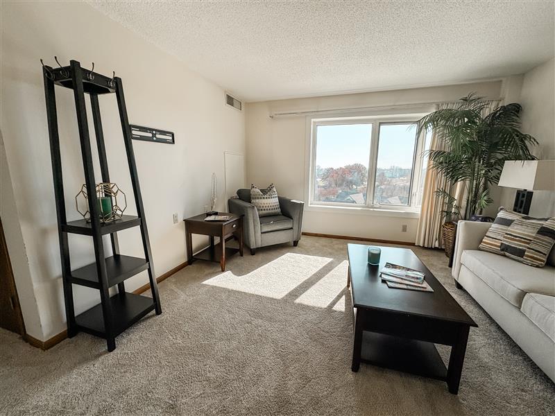 No Alt Tag Available