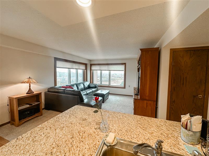 No Alt Tag Available