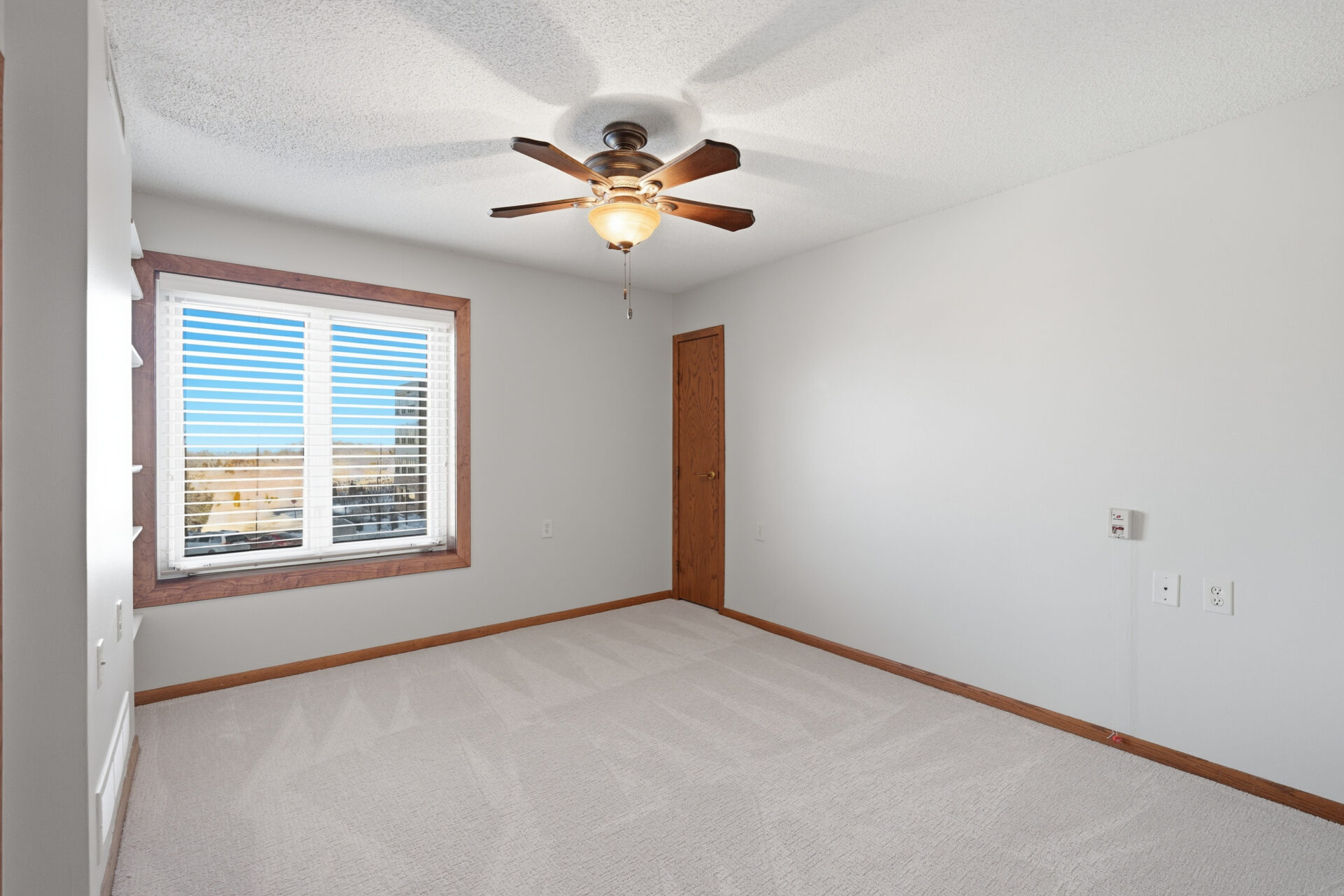 No Alt Tag Available