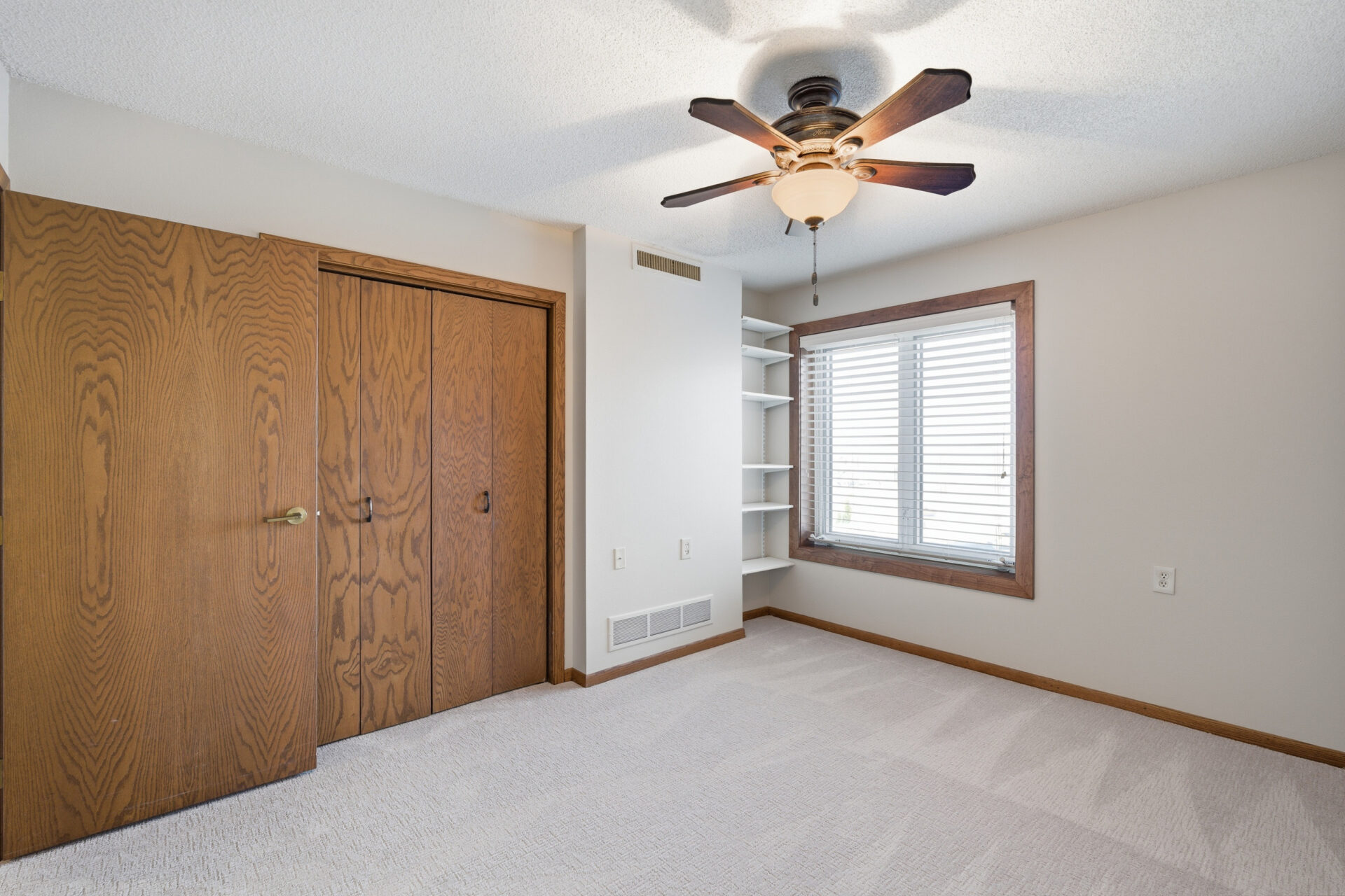 No Alt Tag Available